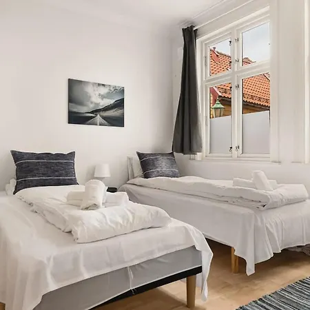 Dinbnb Homes I Idyllically Located 4-bedroom Holiday home